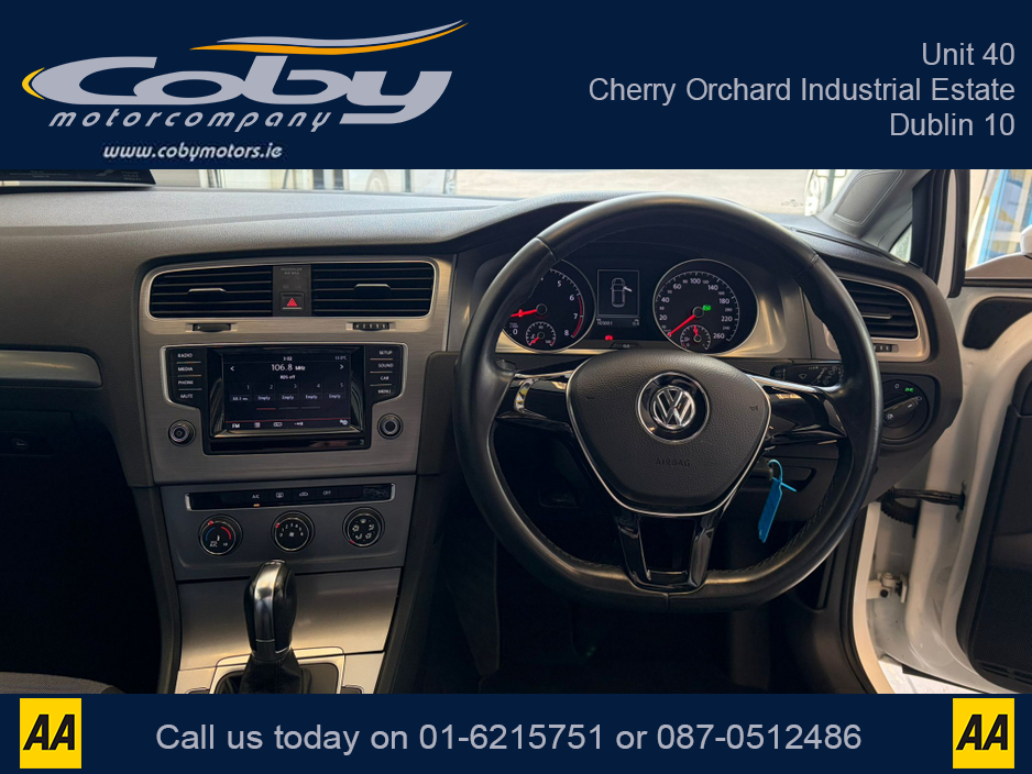 2013 Volkswagen Golf - image 21