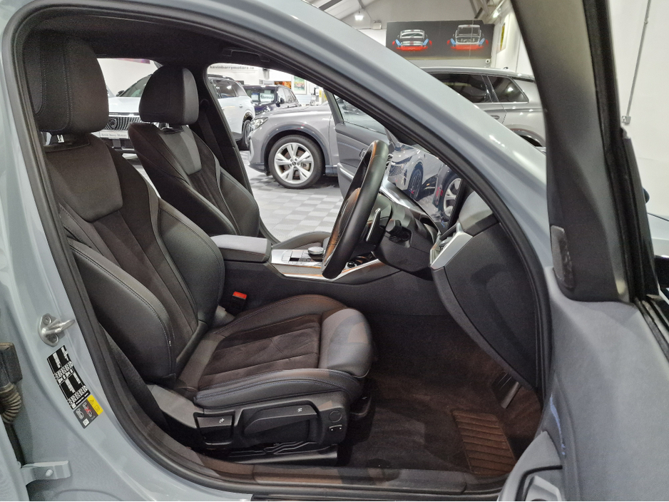 2023 BMW 3 Series 330E TOURING M SPORT (TECH PACK) AUTOMATIC **ONE OWNER / APPLE CARPLAY / CRUISE CONTROL / ELECTRIC BOOTLID / HEAD UP DISPLAY / HARMAN KARDON SOUND / REVERSE CAMERA / WIRELESS PHONE CHARGING** €39,900