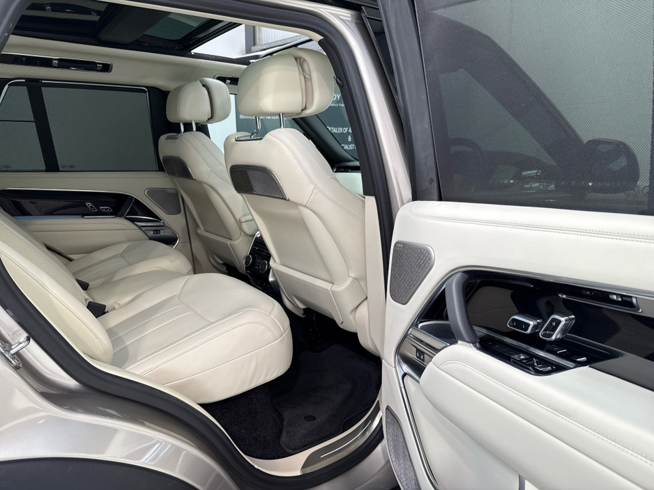 2024 Land Rover Range Rover Sport - image 31
