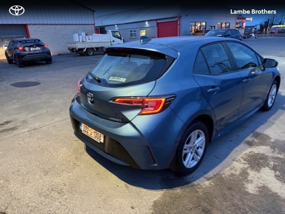 2022 Toyota Corolla - image 4