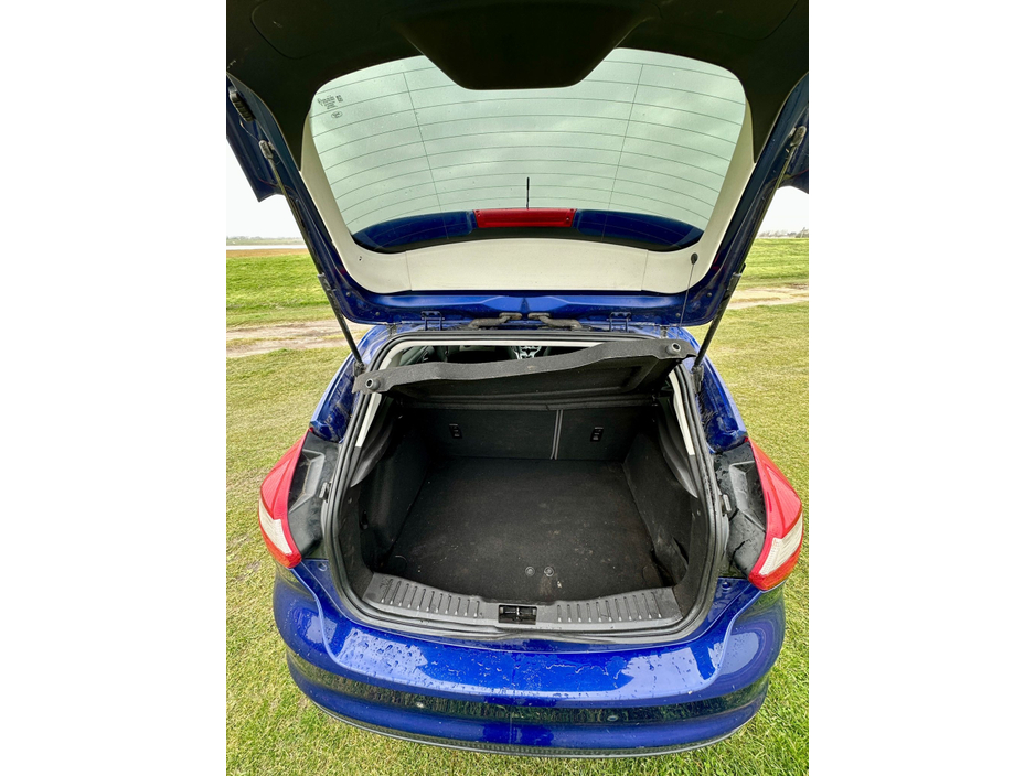 2014 Ford Focus - image 7