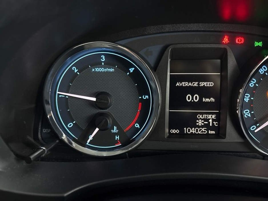 2016 Toyota Corolla COROLLA 1.4 D-4D AURA €15,450