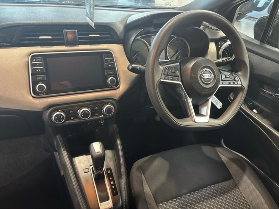 2022 Nissan Micra - image 8