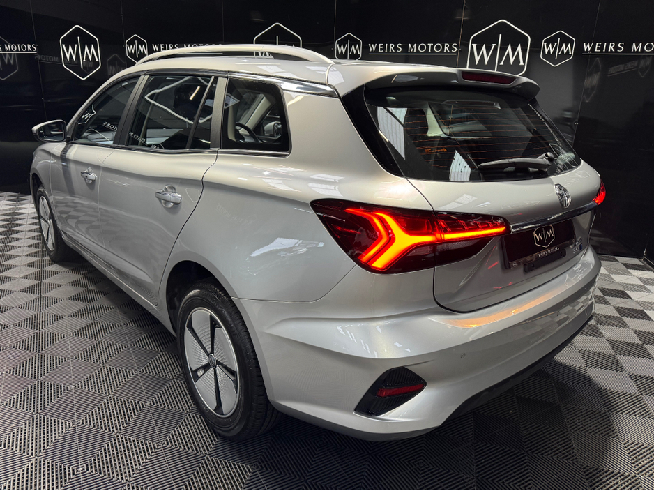 2024 MG 5 MG5 LONG RANGE - 5DR AUTO IRISH CAR JUST SERVICED IN MG €22,950