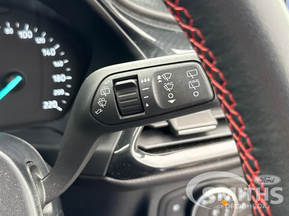 2020 Ford Fiesta - image 26