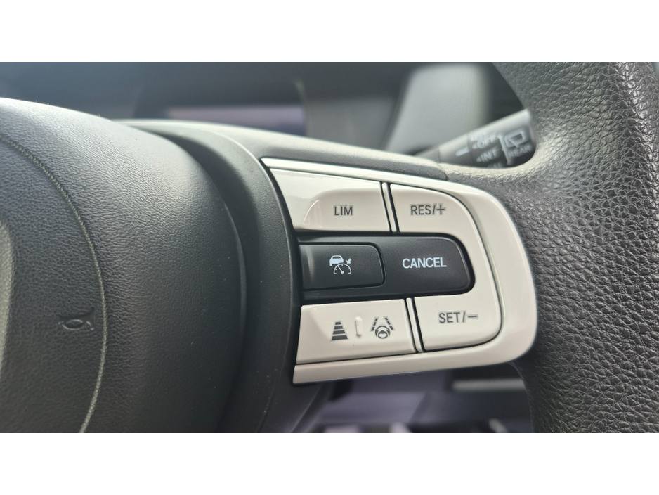 2021 Honda Jazz - image 25