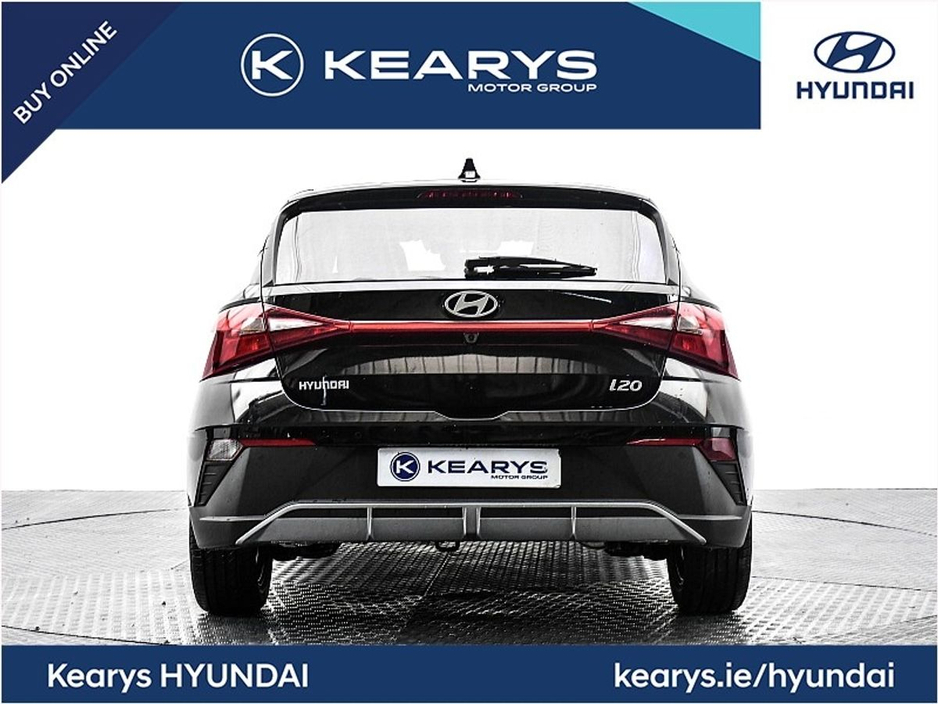 2025 Hyundai i20 - image 2