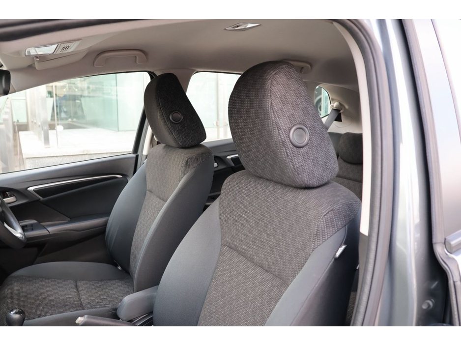 2018 Honda Jazz - image 12