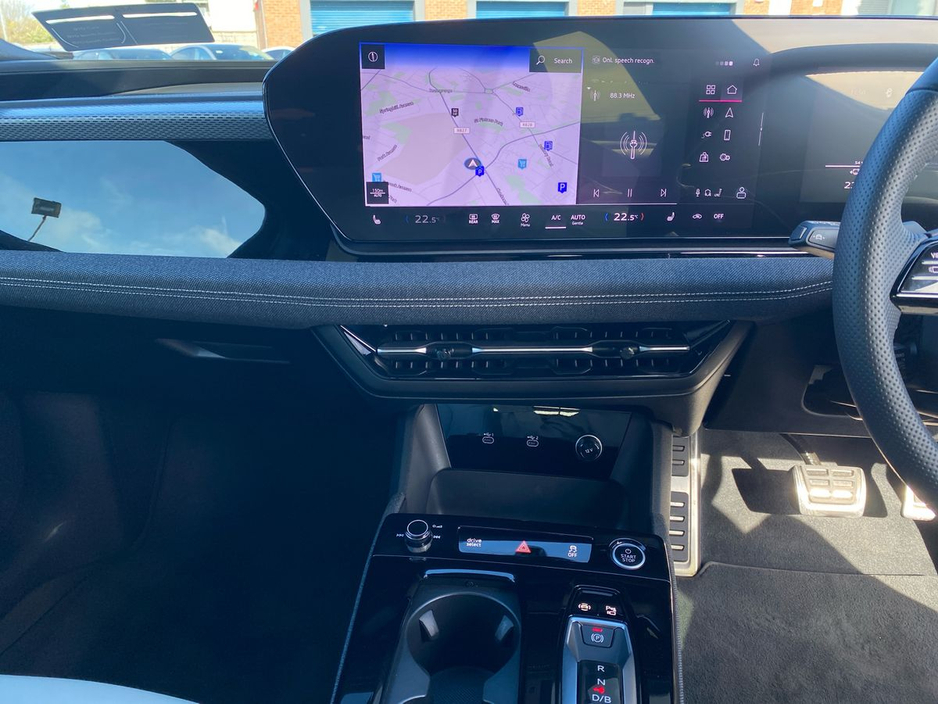 2025 Audi A6 - image 11