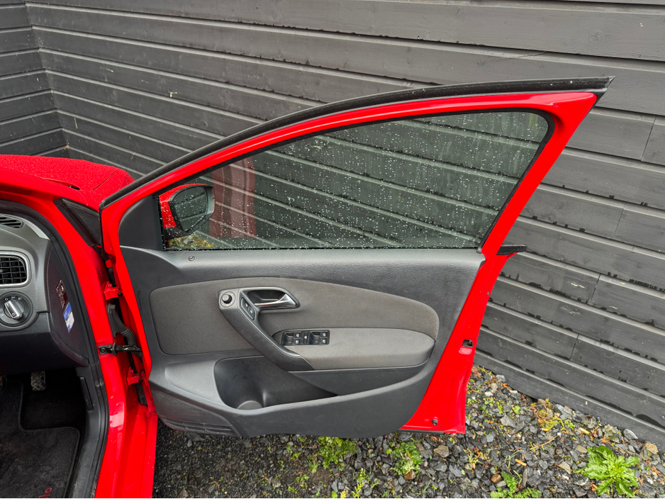 2012 Volkswagen Polo 1.2 TSI AUTO 5DR €8,495