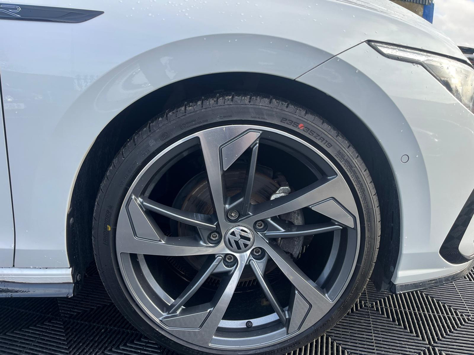 2021 Volkswagen Golf VW Golf R-line 1.5 mild hybrid, hugh spec 19"alloys €29,500