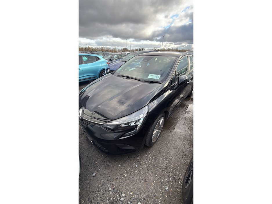 2022 Renault Clio Dynamique TCe 90 €12,995