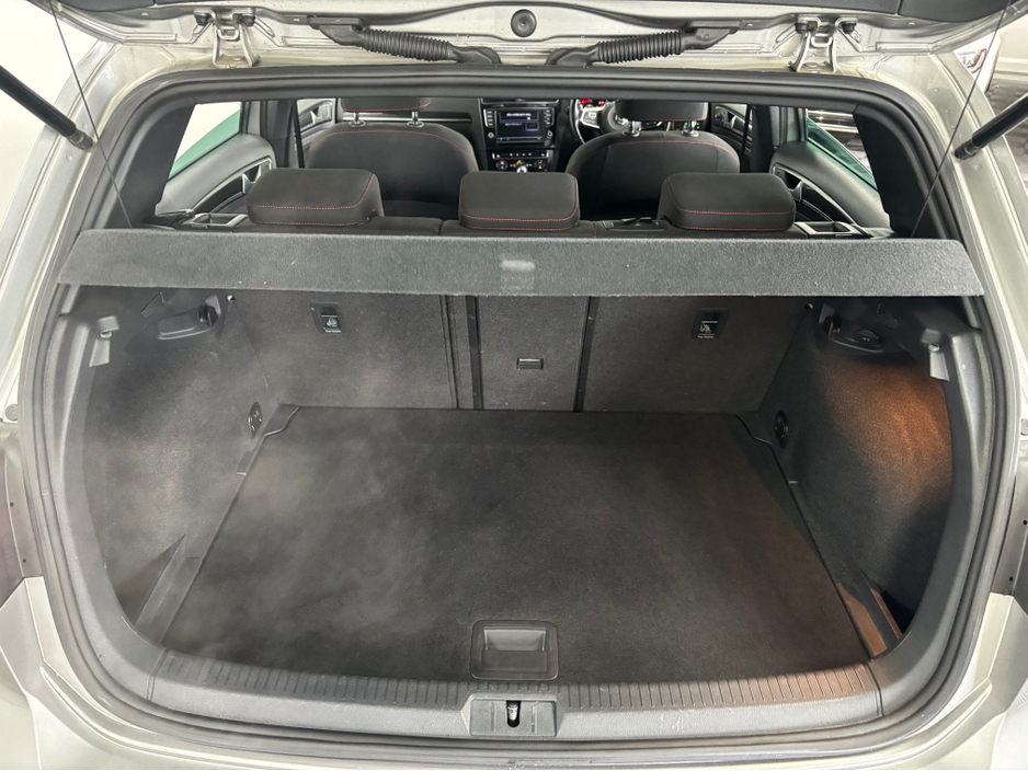 2014 Volkswagen Golf VOLKSWAGEN GOLF GTI DSG 220BHP*TUNGSTEN SILVER*DCC & ACC*PARKING SENSORS*KEYLESS ENTRY & START*AUTO HOLD*TRADE INS WELCOME* €17,950