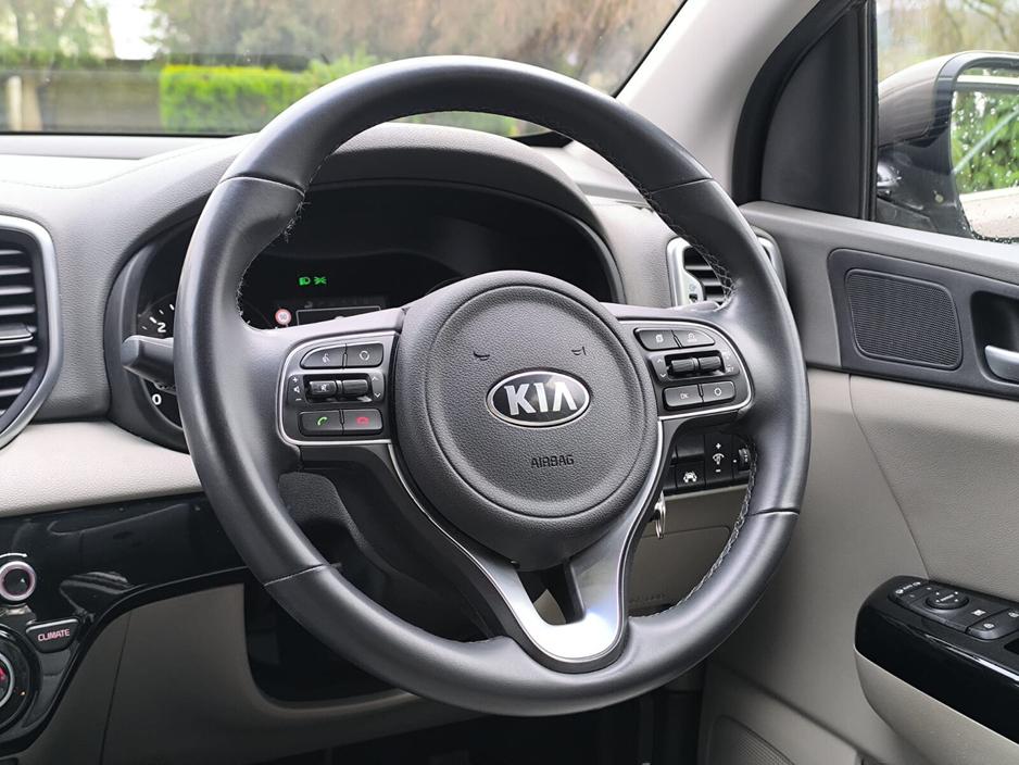2018 Kia Sportage - image 18