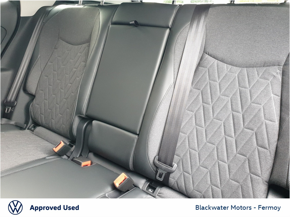 2026 Volkswagen Tiguan - image 24