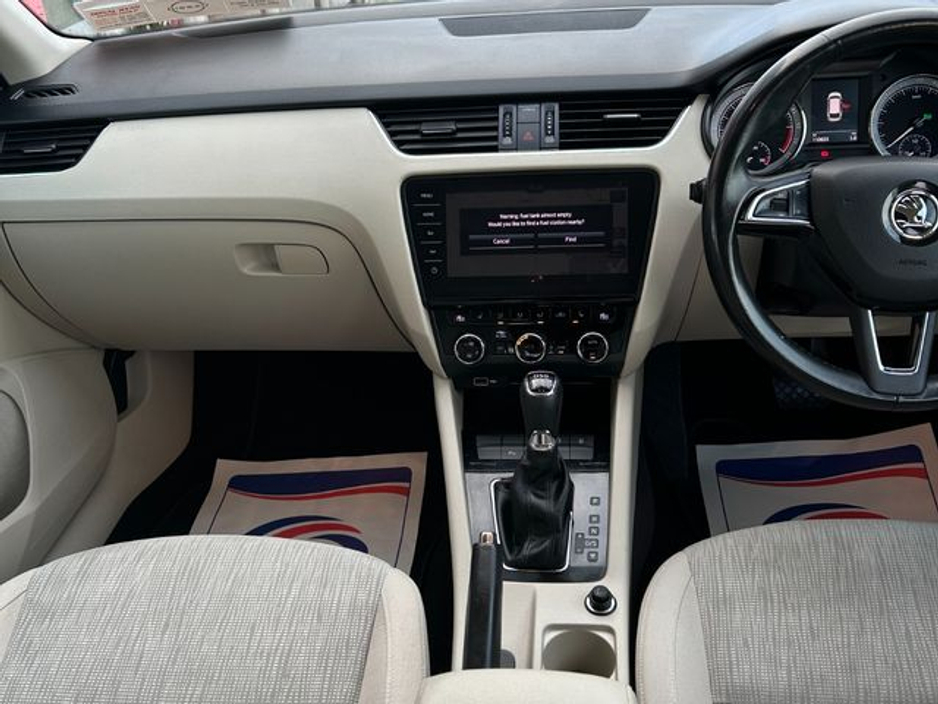 2018 Skoda Octavia COM Style 1.6tdi 115HP DSG 4DR €18,500