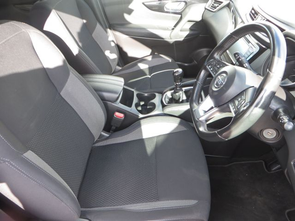 2019 Nissan Qashqai - image 9