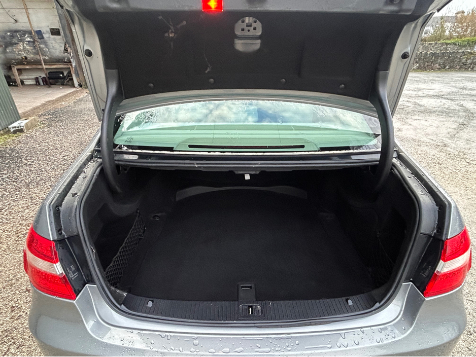 2012 Mercedes-Benz E Class 200 CDI BLUE EFFICIENCY ECO AUTO 4DR €7,950