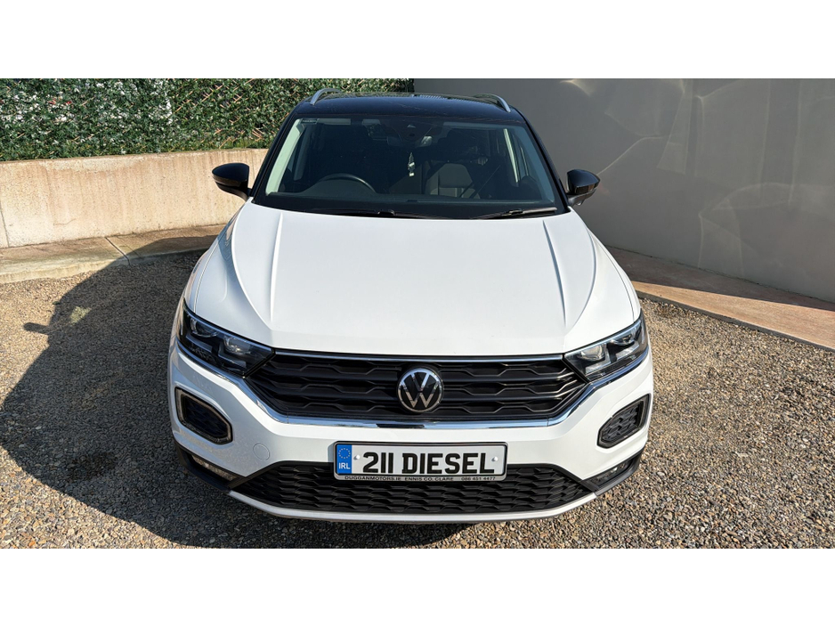 2021 Volkswagen T-Roc - image 5