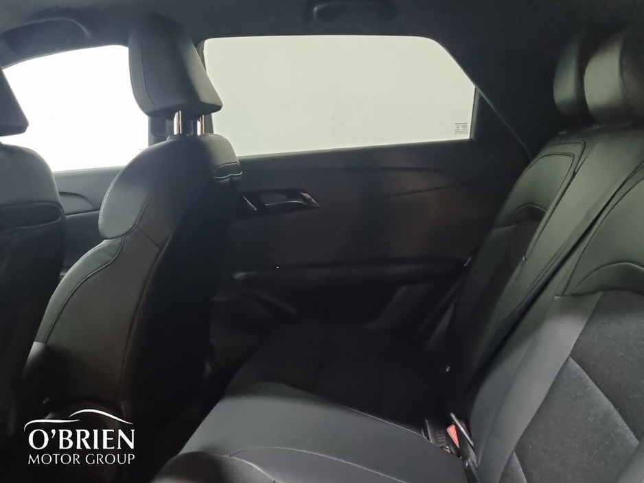 2023 MG 4 MG4 LR Exclusive €22,950