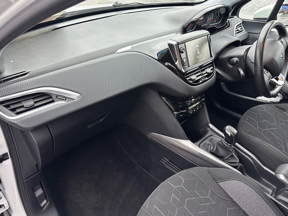 2017 Peugeot 2008 1.6 HDI, ACTIVE MODEL, FULL SERVICE HISTORY, FINANCE, WARRANTY, 5 STAR REVIEWS €9,995