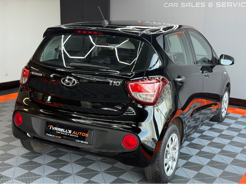 2018 Hyundai i10 - image 9