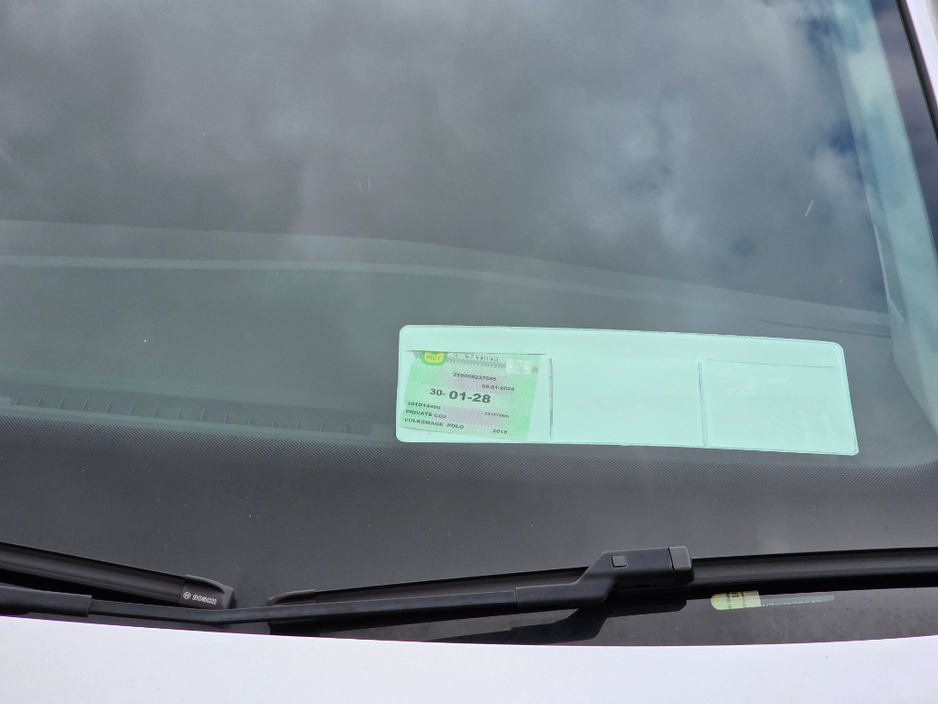 2018 Volkswagen Polo - image 8