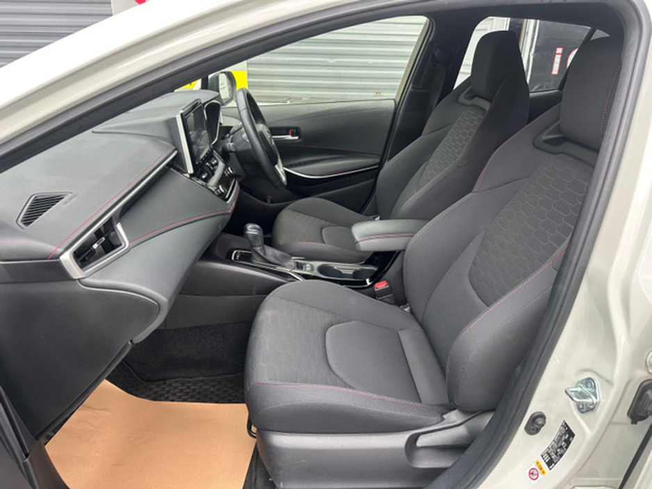 2018 Toyota Corolla - image 15