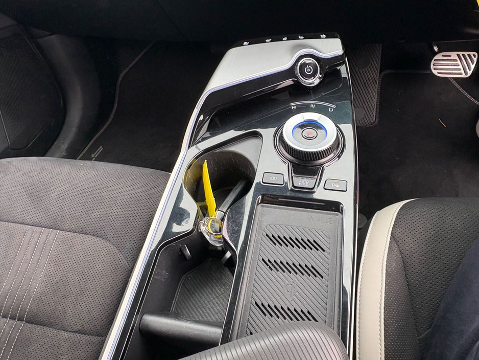 2023 Kia EV6 GT Line 5DR Auto, *limited edtion* *warranty till 2030* Bluetooth, Multi-Function Steering Wheel, Reversing Camera, Sat Nav, Climate Control, €38,900