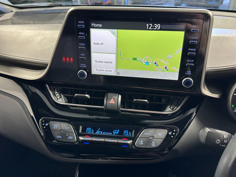 2022 Toyota C-HR Self Charging Hybrid Sol Automatic €25,800