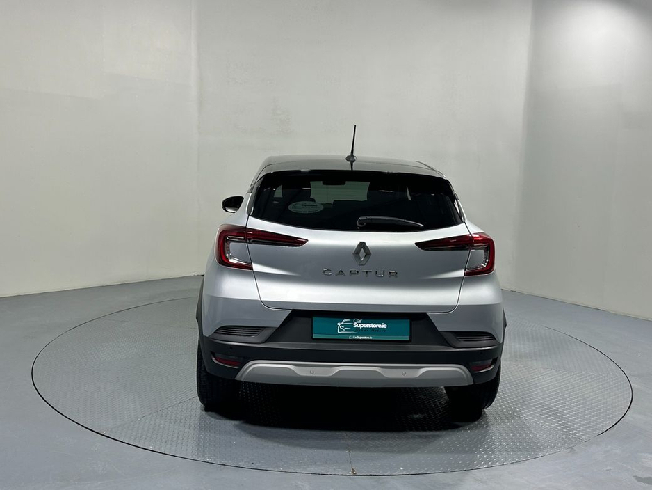 2022 Renault Captur Iconic Edition 1.0 Petrol 222 €20,750