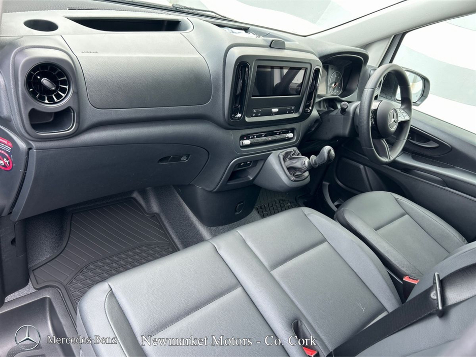 2026 Mercedes-Benz Vito - image 32