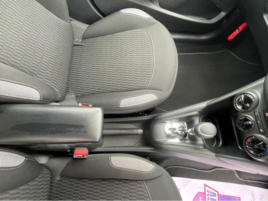 2016 Peugeot 208 1.2 Petrol Automatic LOW KM €9,900