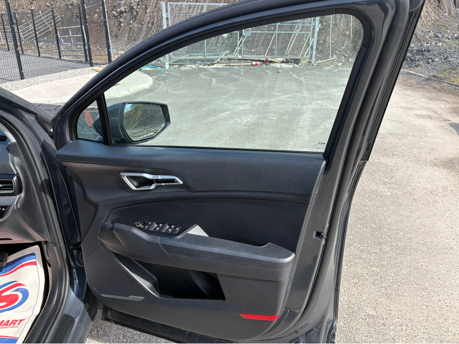 2024 Kia Sportage - image 9