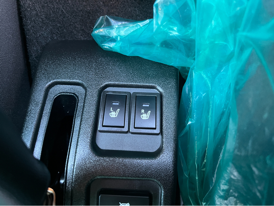 2025 Suzuki Jimny - image 16