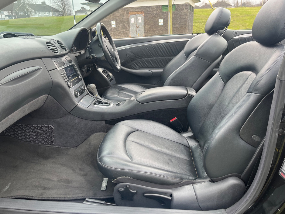 2005 Mercedes-Benz CLK Class - image 9