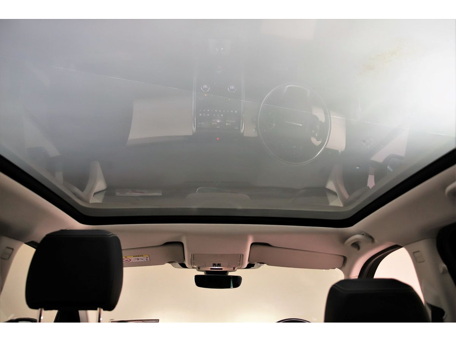 2020 Land Rover Discovery Sport - image 25