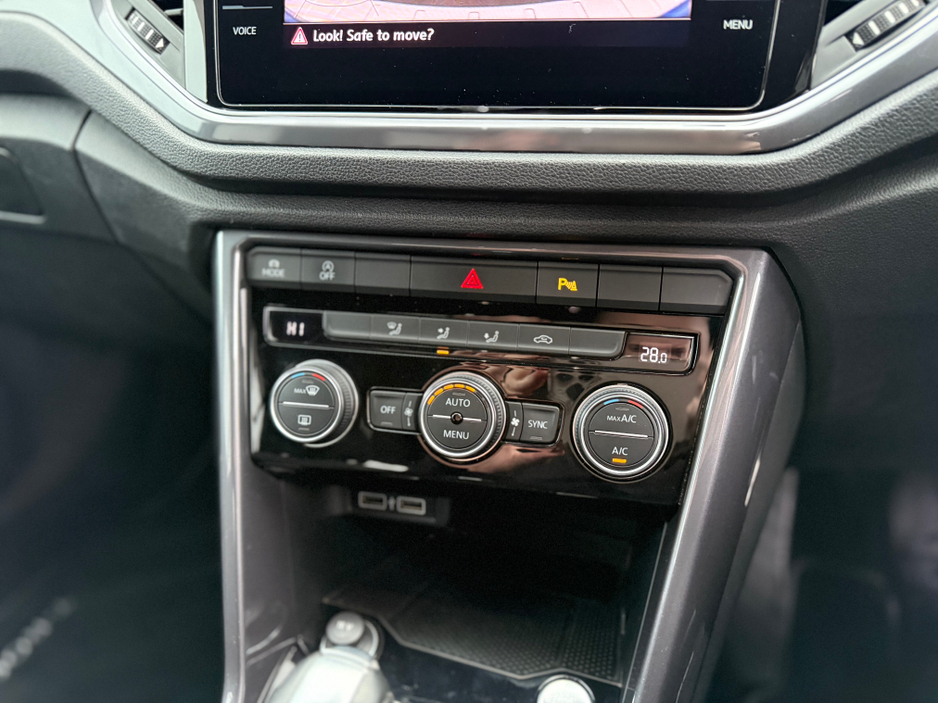 2021 Volkswagen T-Roc R-LINE - 2.0L DIESEL - AUTO - 12M WARRANTY - CAR: 1617