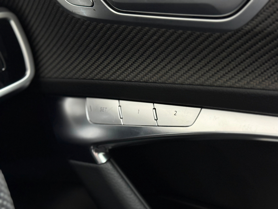 2025 Audi A7 - image 23