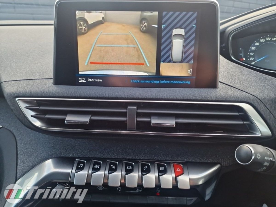 2020 Peugeot 5008 - image 14