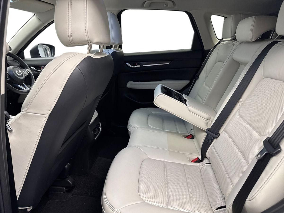 2022 Mazda CX-5 - image 10