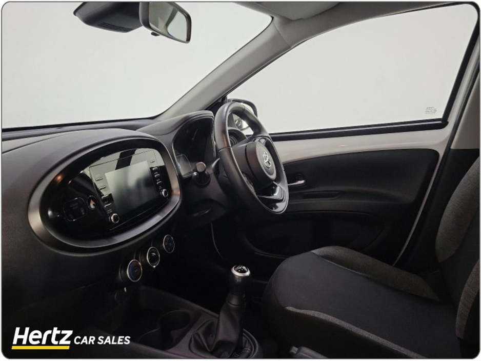 2023 Toyota Aygo X PULSE 1.0 Petrol Manual €14,475