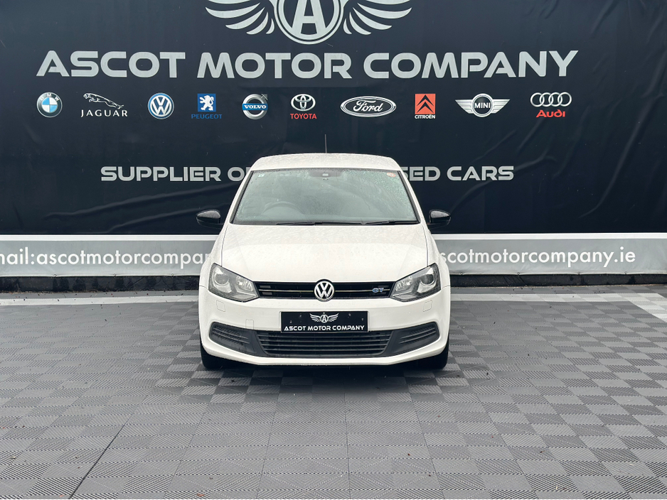 2015 Volkswagen Polo Automatic €12,250