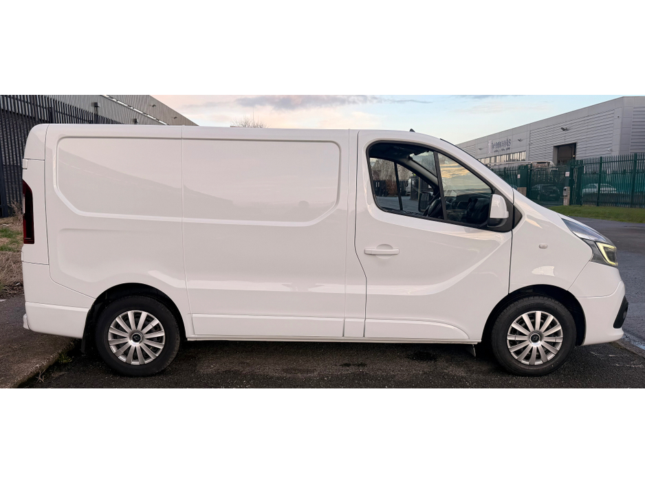 2019 Renault Trafic High Spec €14,593