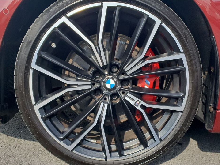 2023 BMW 5 Series - image 14