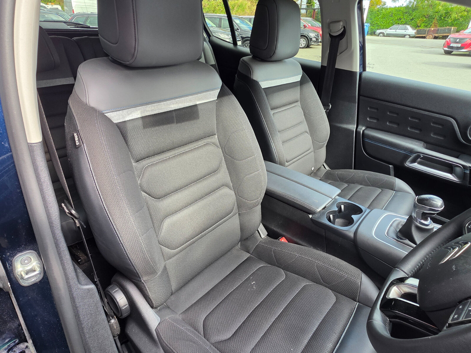 2023 Citroen C5 Aircross FEEL Pack BlueHDi 130 €19,950