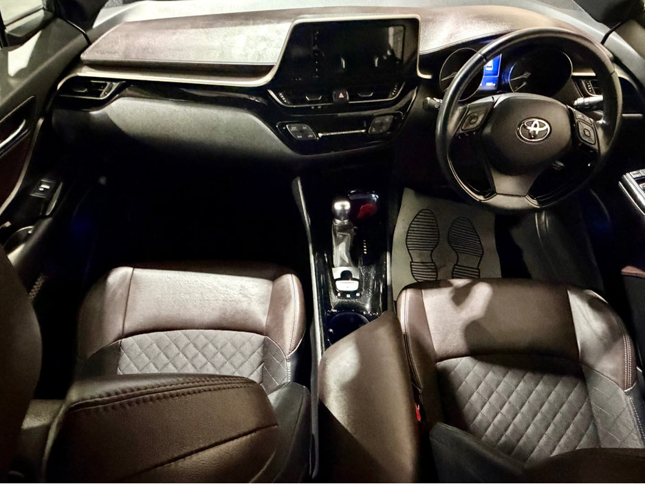 2017 Toyota C-HR G Spec €17,500