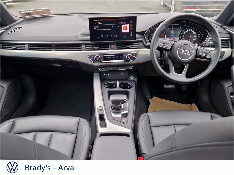 2024 Audi A4 - image 2