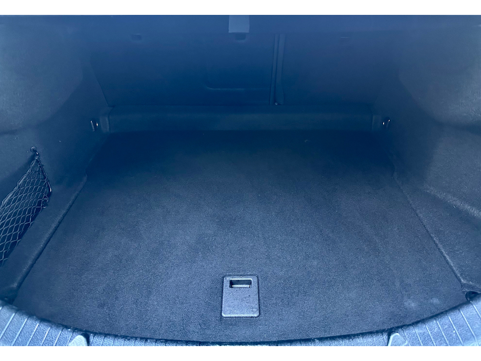 2018 Mercedes-Benz CL Class 180 URBAN AUTO 4DR €19,950