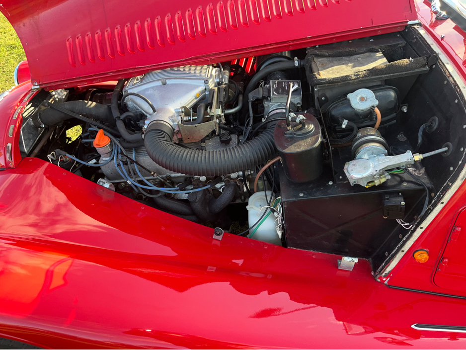 1994 Morgan Plus 4 + 8 3.9 injection €49,950